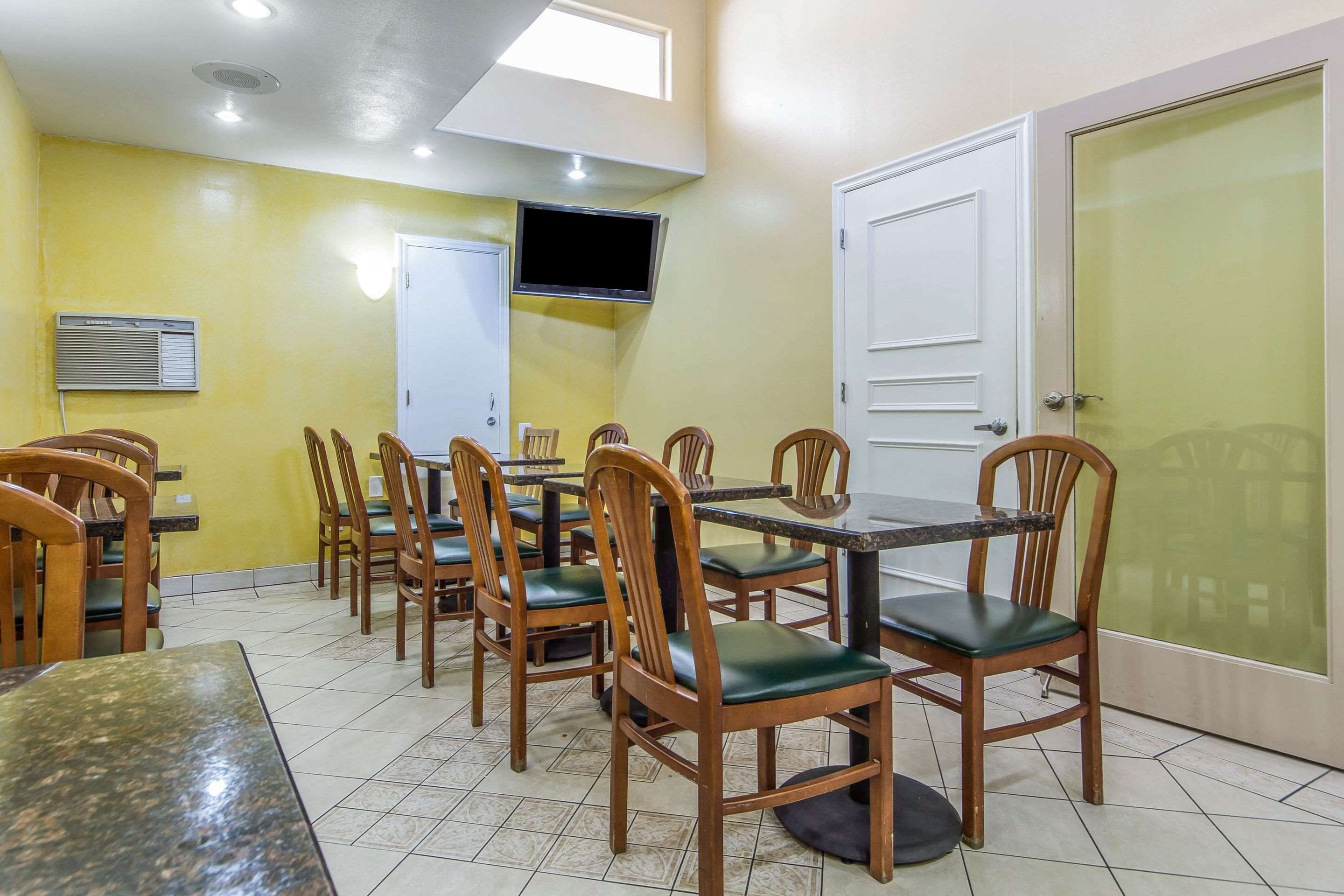 Comfort Inn Palo Alto 74 2 2 3 Palo Alto Hotel Deals