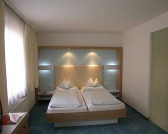 Dom-Hotel - Linz - Bedroom