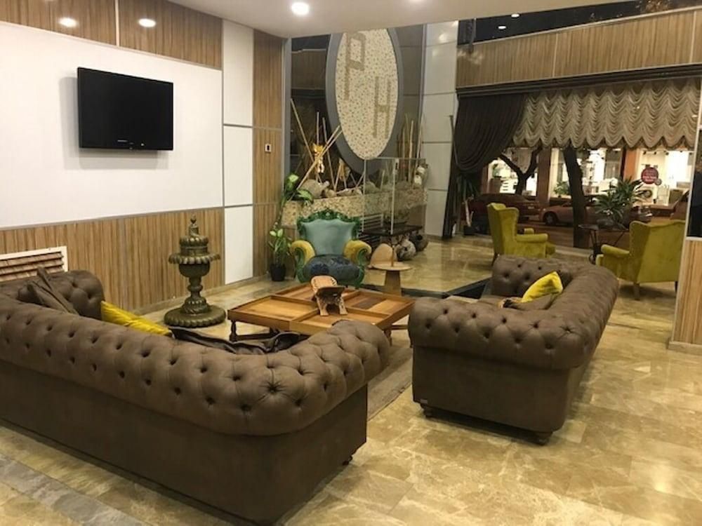 Perama Hotel - Bandirma - Lobby
