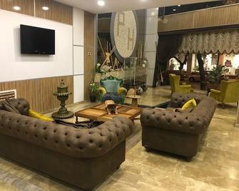 Perama Hotel - Bandırma - Lobby