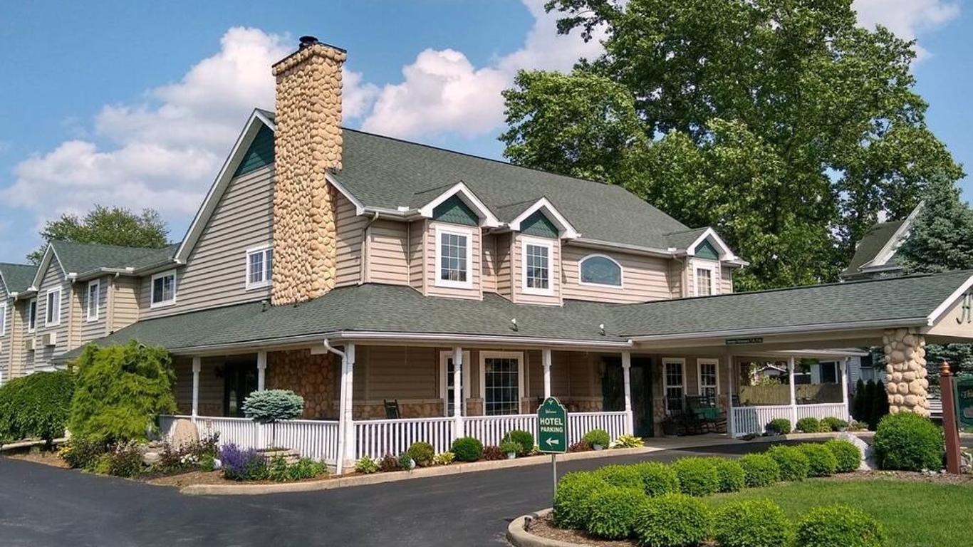 Hearthstone Inn & Suites