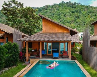 Flora I Talay - Ko Chang