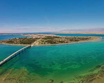 Two-Bedroom Apartment In Vir - Vir - Slaapkamer