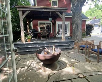 Hidden Gem in the Heart of Plaza Midwood - Charlotte - Patio