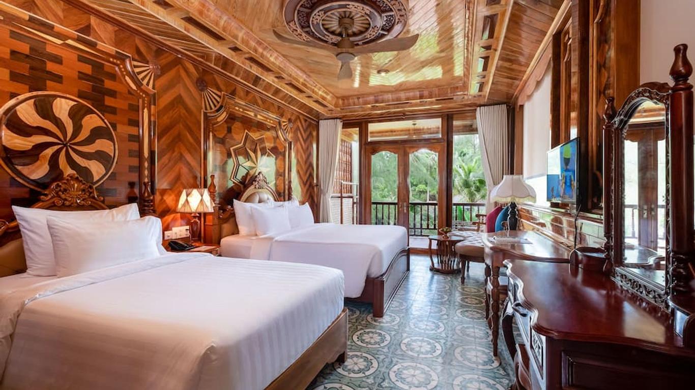 Coco Palm Beach Resort