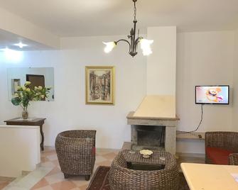 Magralù B&B - Alghero - Olohuone