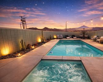 The Rosemary House Joshua Tree - Joshua Tree - Pool