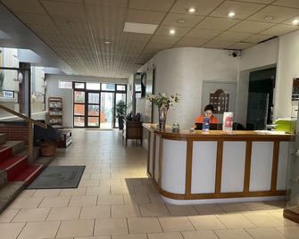 Hotel Le Beau Site - Gien - Recepce