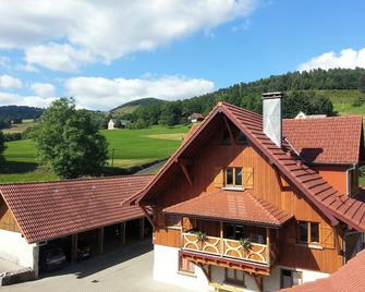 Appartement chaleureux à Soultzeren avec vue sur montagne - Soultzeren - Edificio