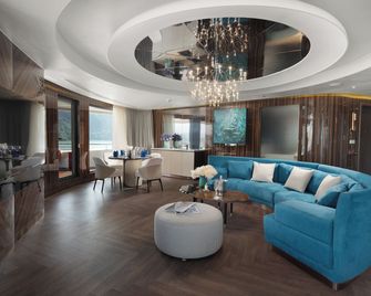 Grand Pioneers Halong Bay Cruise 1 - Ha Long - Lounge