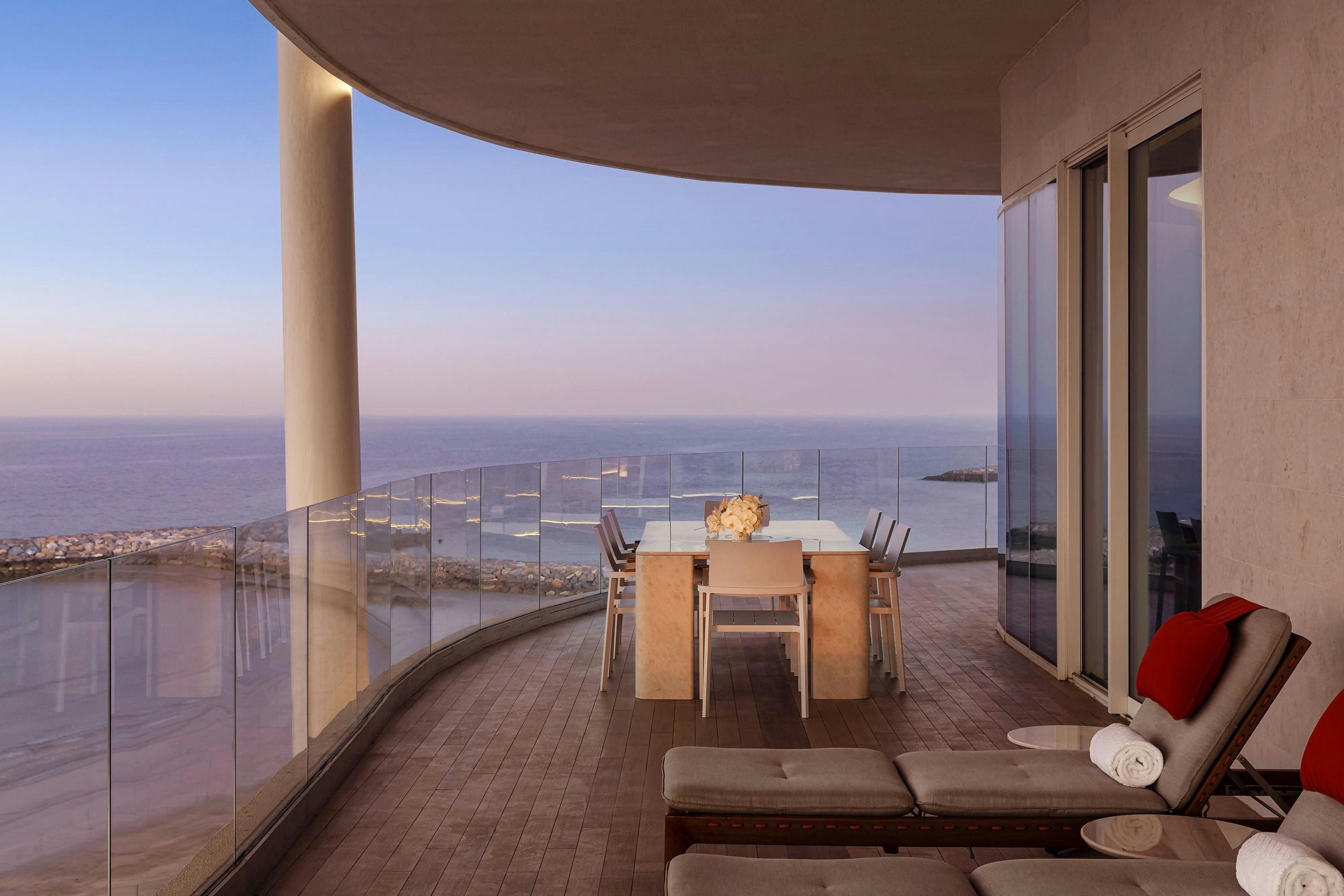 The St Regis Al Mouj Muscat Resort - Muskat - Balkong