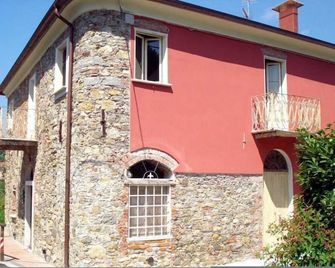 Un Angelo Alla Mia Tavola - Sarzana - Budova