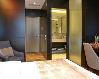 Maccani Luxury Suites - Belgrade