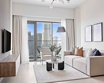 Silkhaus | Burj Royale - Dubai - Living room