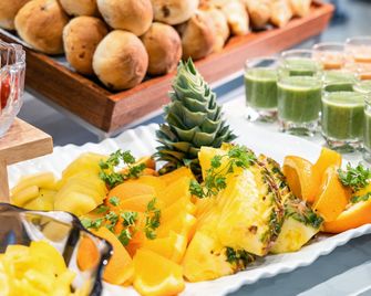 ANA Holiday Inn Tosu by IHG - Tosu - Restaurant