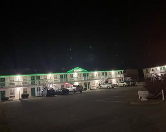 Hoosier Travel Lodge - Jeffersonville
