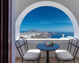 Meroviglia Boutique Hotel - Imerovigli