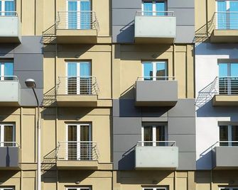 Anessis - Thessaloniki - Building