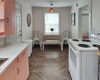 Coral Cottage - Rockport