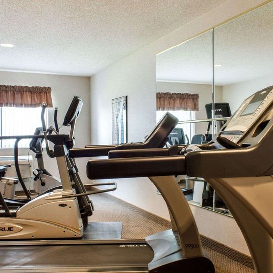 Gym view of Quality Inn