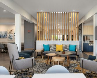 TownePlace Suites by Marriott Minot - Minot - Lobby