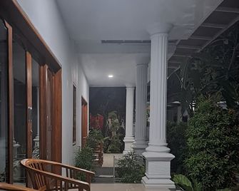 Srinadi Guest House - Buleleng