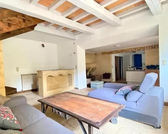Le Mas De Mon Pere - Vers-Pont-du-Gard - Living room