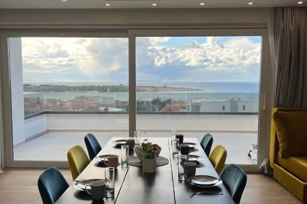 Boutique Hotel Ivy'z - Novalja - Essbereich