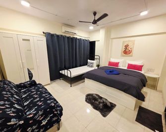 2bhk Service Apartment in Dadar - Mumbai - Bedroom
