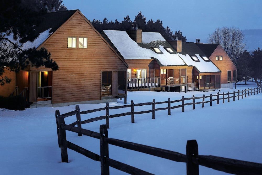 Christmas Mountain Campground - ווינסקונסין דלז - בניין