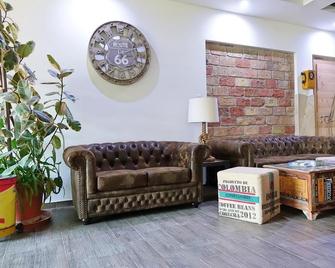 Weinhotel Kirchenwirt - Gols