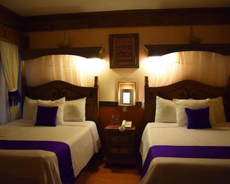 Hotel Temático Mision Colonial - San Cristóbal de las Casas - Bedroom