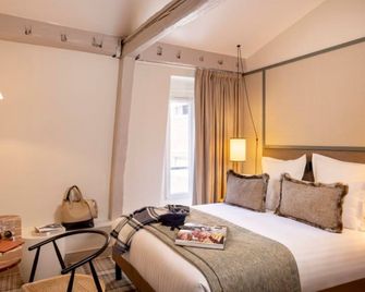 Hôtel Toujours & Spa - Paris - Bedroom