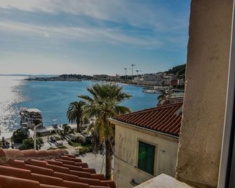 Hotel Kastel 1700 - Split - Balcony