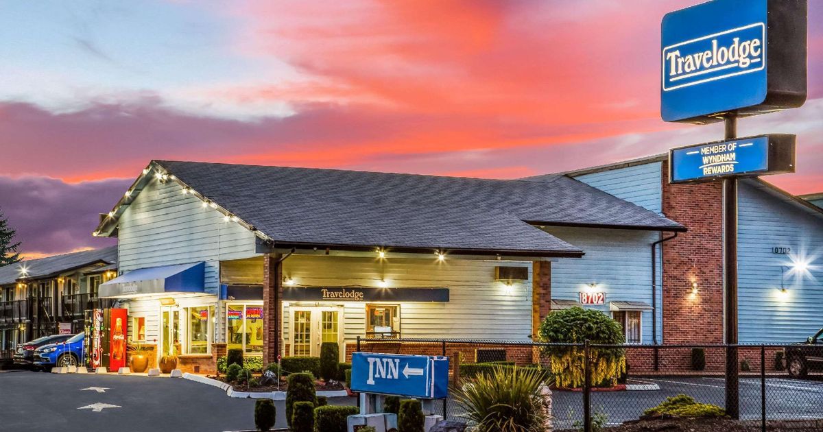 Travelodge Near Mcchord Afb . Hotel Deals & Reviews KAYAK