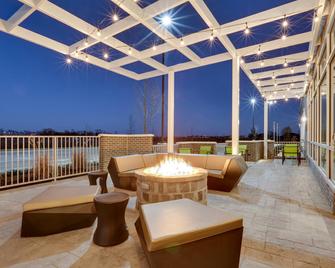 SpringHill Suites by Marriott Dallas Mansfield - Mansfield - Balcón