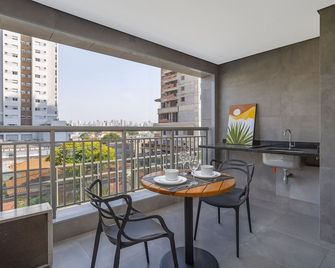 Platina 220 - Sao Paulo - Balcony