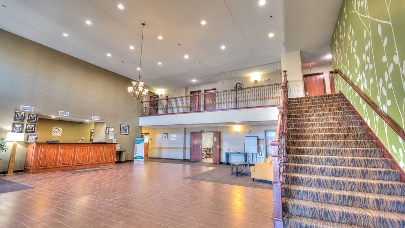 Sleep Inn & Suites Pleasant Hill - Des Moines