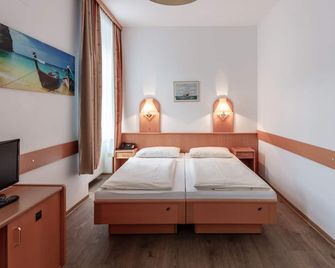 Hotel Admiral - Vienna - Bedroom