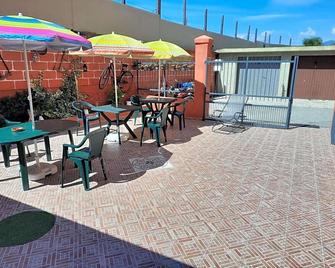 B&B Confine - Como - Patio