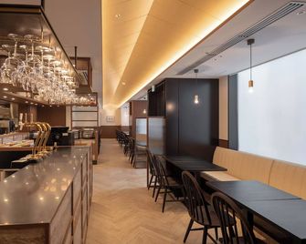 Ginza Capital Hotel Moegi - Tokyo - Bar