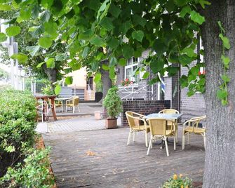Hotel Gartenstadt - Erfurt - Serambi