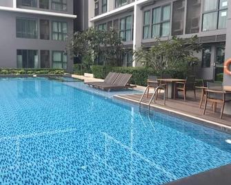 Gfeel Studio-26 Bts-Silom Wi-Fi Pool Gym - Bangkok - Pool
