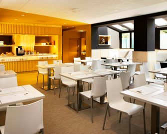 Hotel Le Bugatti - Мольсайм - Ресторан