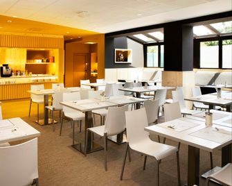 Hotel Le Bugatti - Мольсайм - Ресторан