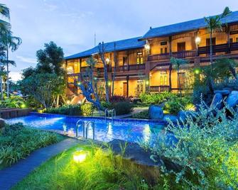 Getaway Chiang Mai Resort & Spa - Mae On - Piscina
