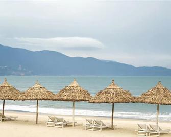 Lalahouses - 2BR Ocean View Apt in Huyatt Regency - Da Nang - Beach