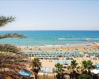 Hotel Neptunus - Nettuno - Beach