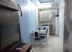 Casa em condomínio fechado germinada 50mts quadrados - Araucária - Kitchen