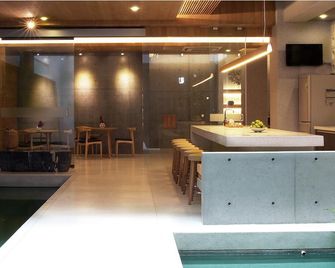 Wood Whispering Residence - Tainan - Lobby